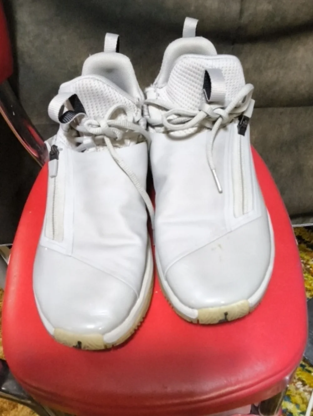P5.  Nike Air Jordan Jumpman Hustle Basketball Shoes